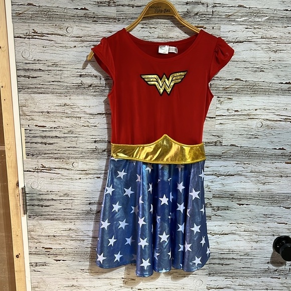 DC Comics Wonder  Woman dress size medium kids - Picture 2 of 7